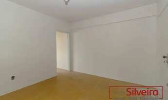 Imagem 4: PORTO ALEGRE - Apartamento Padrão - Partenon