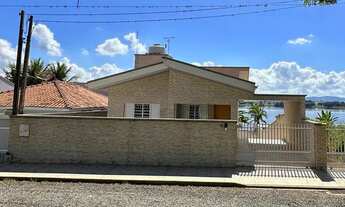 Imagem: Casa em condomínio fechado em Carlópolis-PR