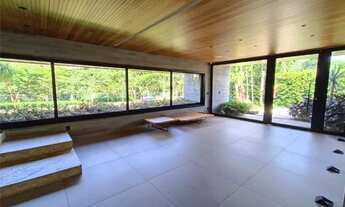 Imagem 2: Casa de condomínio sobrado para aluguel tem 600 metros quadrados com 4 quartos