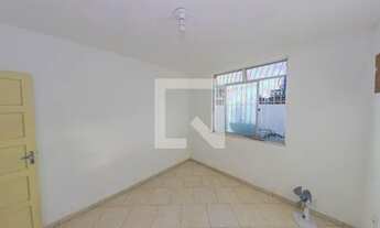 Imagem 7: Casa para Aluguel - Bento Ribeiro, 2 Quartos, 180 m2