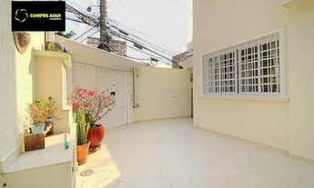 Imagem: Sobrado para venda tem 200 metros quadrados