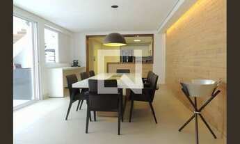 Imagem: Casa à Venda - Pinheiros, 3 Quartos, 196