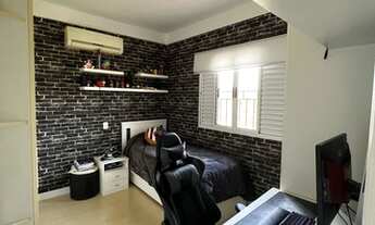 Imagem 4: Casa para aluguel tem 290 metros quadrados com 3 quartos, Condomínio Paineiras