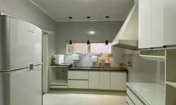 Imagem 6: Casa para aluguel e venda tem 352 metros quadrados com 4 quartos em Vila Mendonça - Araçat