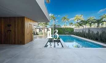 Imagem 7: Alphaville 5 suítes atemporal