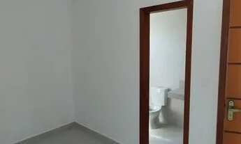 Imagem 3: Casa com 3 quartos sendo 1 suíte, em condomínio fechado