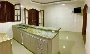 Imagem 7: CASA DE ALTO PADRÃO PARA LOCAÇÃO NA CHÁCARA DO PARAÍSO - NOVA FRIBURGO RJ