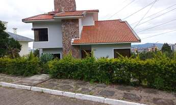 Imagem: EXCELENTE MANSÃO DE ESQUINA