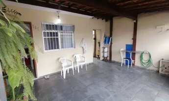 Imagem 2: Casa para venda tem 76 metros quadrados com 2 quartos em Nova Mirim - Praia Grande - SP