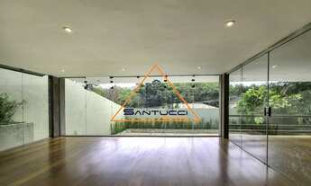 Imagem 2: Casa de 900m² com edícula para venda/locação com 5 suítes e 8 vagas no Morumbi