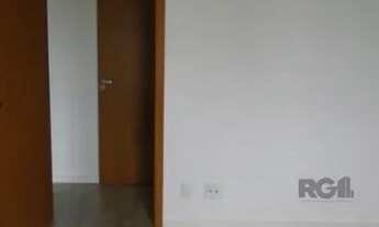 Imagem 7: Apartamento 95m² - 3 dormitórios, 1 suíte, churrasqueira e 2 vagas de garagem no bairro Tr