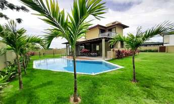 Imagem: Linda casa recém construída em terreno