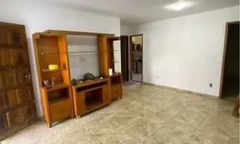 Imagem 2: G_ Vendo casa urgente, dispenso curiosos