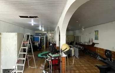 Imagem 2: Alugo casa no centro ( madreudeus) para ponto comercial