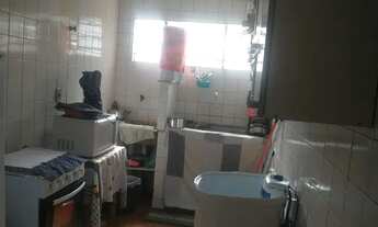 Imagem 5: Apto térreo 2 Qt 2 salas 2gar indo 2 entradas conj Medeiros Neto colina dos eucaliptos