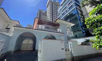 Imagem: BELO HORIZONTE - Casa Padrão - Lourdes