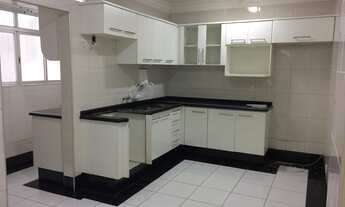 Imagem: Apartamento impecável com cozinha e dormitório