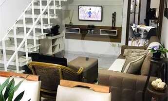 Imagem 2: Casa à venda na Praia Grande na Vila Caiçara com 3 quartos, 2 vagas e piscina