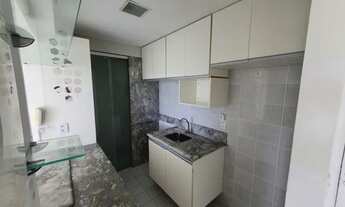 Imagem 2: Salvador Ville com armários e ar