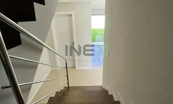 Imagem 6: SOBRADO 3 DORM, SENDO 1 SUÍTE, 2 VAGAS no Rio Pequeno - Camboriú - SC