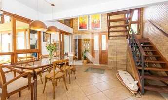 Imagem 4: Casa para Aluguel - Porto da Lagoa, 3 Quartos, 265 m2