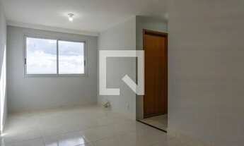 Imagem 2: Apartamento para Aluguel - Samambaia, 2 Quartos, 51 m2