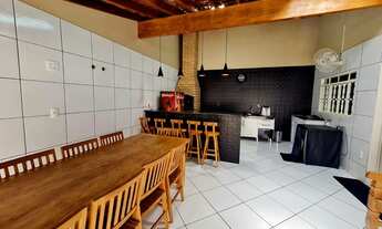 Imagem 3: LINDA CASA- 3 DORM - 1 SUITE - VARANDA COM CHURRASQUEIRA - COZINHA PLANEJADA - VAGA