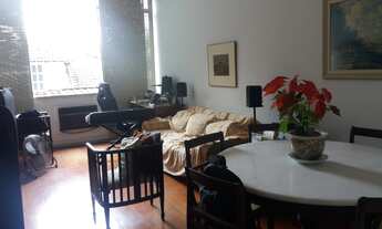 Imagem 4: SILENCIOSO, INDEVASSADO, ÓTIMO APARTAMENTO