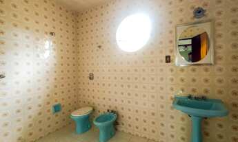 Imagem 7: Casa grande possui 600 m² com 5 quartos em São Pedro - Juiz de Fora - MG