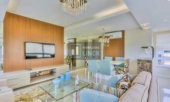 Imagem 1: Apartamento mobiliado de 2 dormitórios e 2 vagas de garagem no bairro Higienópolis