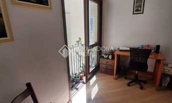 Imagem 2: PORTO ALEGRE - Apartamento Padrão - Azenha