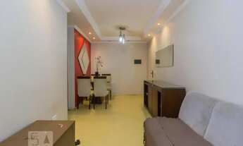 Imagem 3: Apartamento para Aluguel - Vila Galvão, 2 Quartos, 55 m2