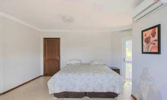 Imagem 4: Casa para venda com 286 metros quadrados com 4 quartos em Santa Felicidade - Curitiba - PR