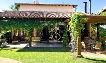 Imagem 3: Condomínio Jardim Acapulco Guarujá. Casa com construção sólida, muita madeira, espaços a