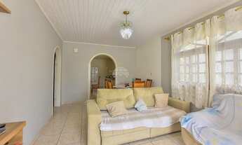 Imagem 2: Casa para venda possui 214 m² com 3 quartos em Tarumã - Curitiba - PR