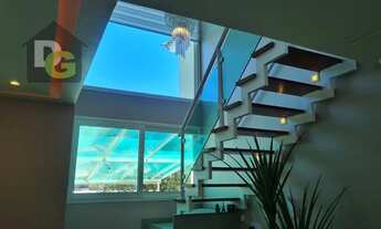 Imagem 4: VENDA. CAMBOINHAS. LINDA RESIDÊNCIA. DUPLEX. 3 VARANDAS, 3 QUARTOS, 3 SUÍTES, 3 VAGAS. LAZ