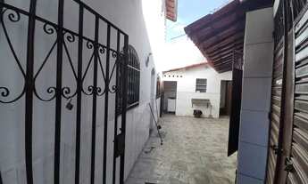 Imagem 5: Casa para venda tem 264 metros quadrados com 3 quartos