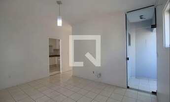 Imagem 2: Apartamento para Aluguel - Jardim Europa, 2 Quartos, 70 m2