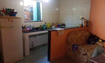 Imagem 4: Vendo terreno com duas casas