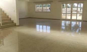 Imagem 5: Casa de condomínio para aluguel tem 400 metros quadrados com 5 quartos