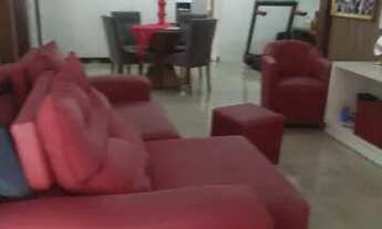 Imagem 2: VENDO CASA Casa com 3 dormitórios