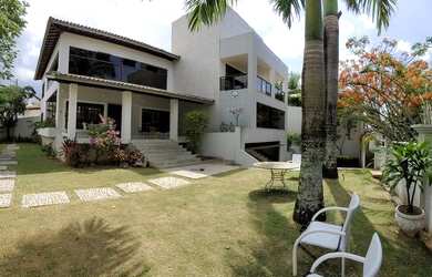 Imagem 2: Sobrado para venda tem 398 metros quadrados com 3 quartos em Itaigara - Salvador - BA