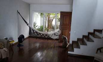 Imagem 6: Casa com 2 salas, 4 quartos (1 suíte), escritório, piscina, 2 vagas, à venda, 246 m² por R