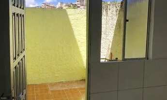 Imagem 5: Tororó - casa 1/4, sala , cozinha americana, banheiro e área de serviço