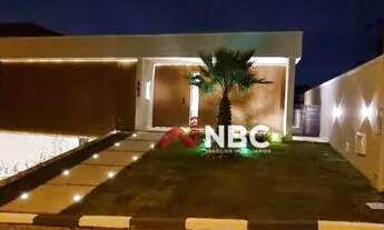 Imagem 1: Belíssima Térrea condomínio Arujá IV 3 suítes 3 vagas 600,00 A.T 307,00 A.C