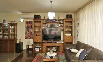 Imagem 2: São Paulo - Casa Padrão - SAÚDE