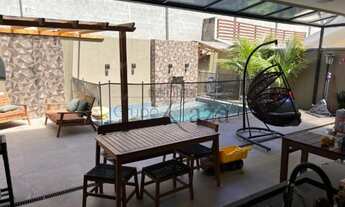 Imagem 7: Casa de condomínio para venda tem 219 metros quadrados com 3 quartos