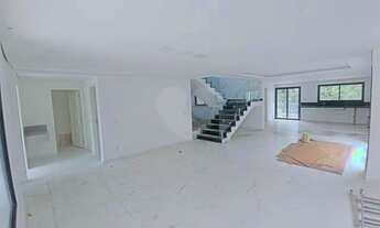 Imagem 5: Casa em condomínio à venda em Louveira/SP com 3 pavimentos