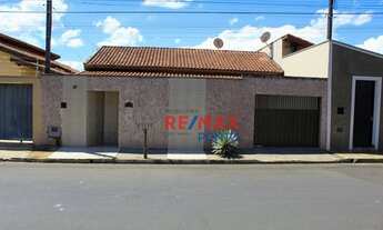 Imagem 2: Casa com 4 dormitórios à venda, 180 m² por R$ 350.000,00 - Jardim Ipê VIII - Mogi Guaçu/SP