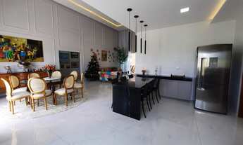 Imagem 7: Casa de condomínio térrea para venda possui 369 metros quadrados com 5 quartos